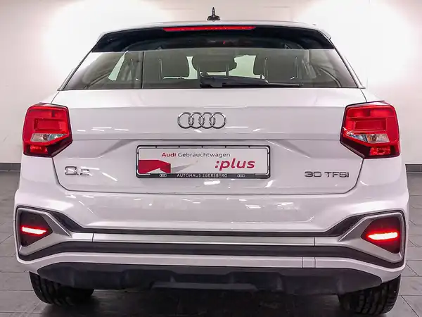 AUDI Q2 (6/17)