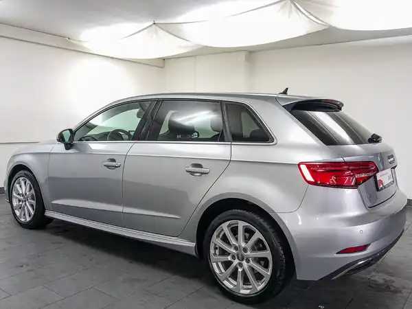 AUDI A3 SPORTBACK (5/18)