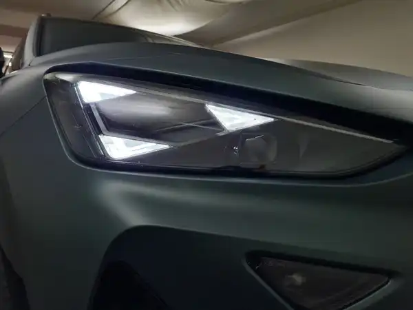 CUPRA FORMENTOR (14/18)