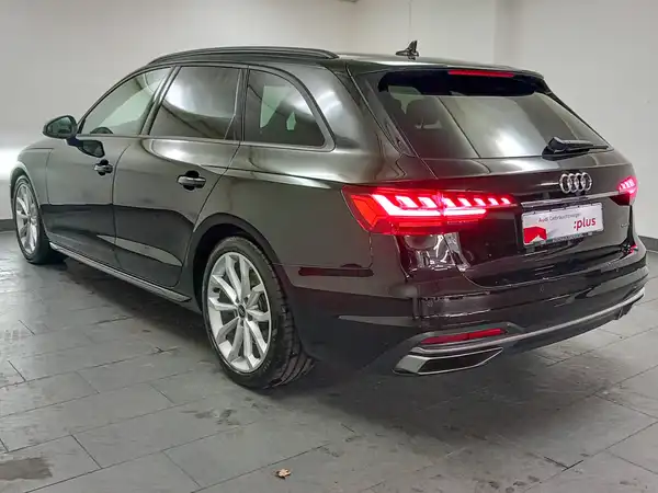 AUDI A4 AVANT (5/21)