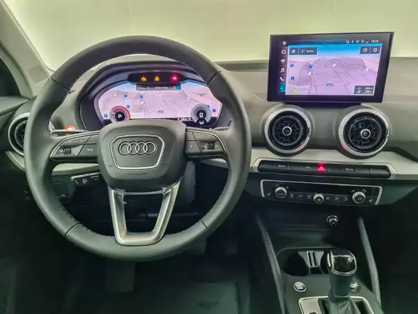 AUDI Q2 (12/19)