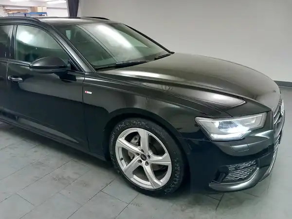 AUDI A6 AVANT (17/19)