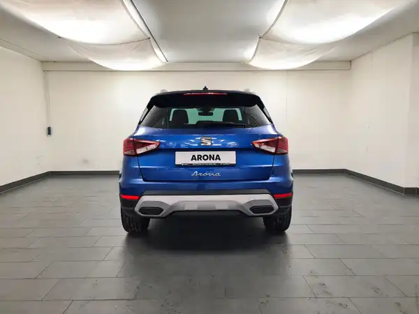 SEAT ARONA (5/17)