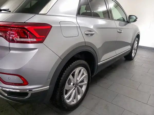 VW T-ROC (16/16)