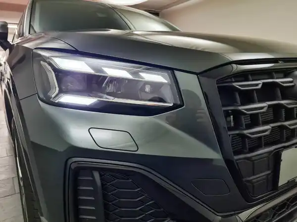 AUDI Q2 (13/18)