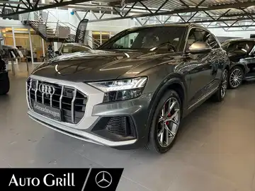 AUDI SQ8 (1/29)