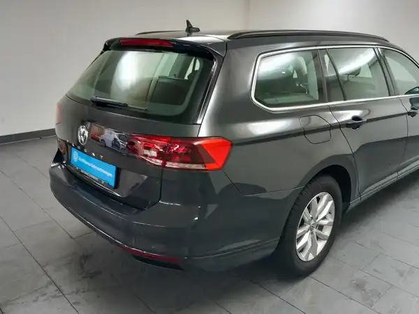 VW PASSAT VARIANT (14/16)