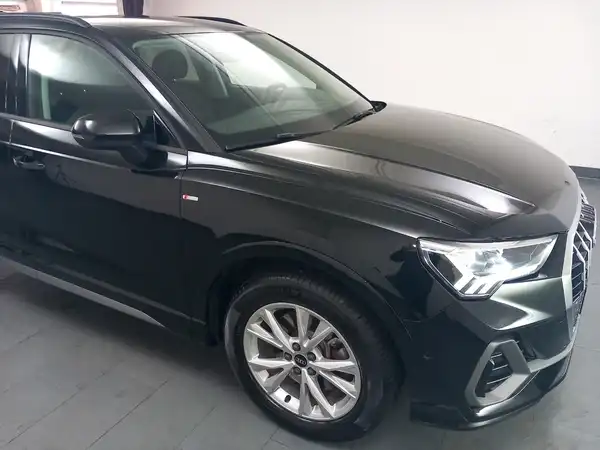 AUDI Q3 (18/19)