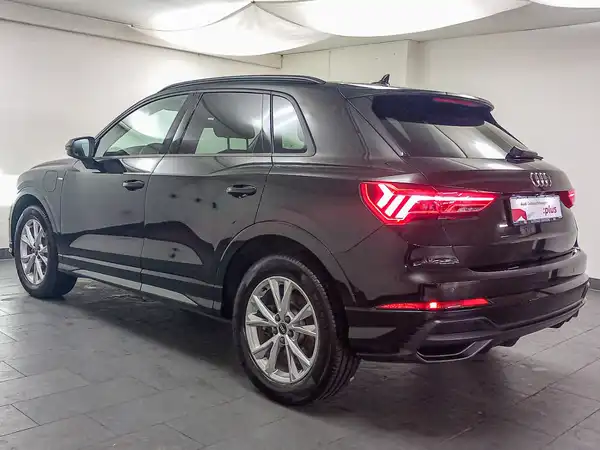 AUDI Q3 (5/19)