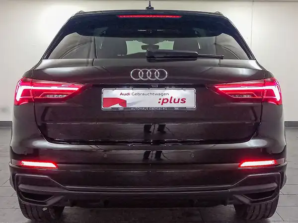 AUDI Q3 (6/19)