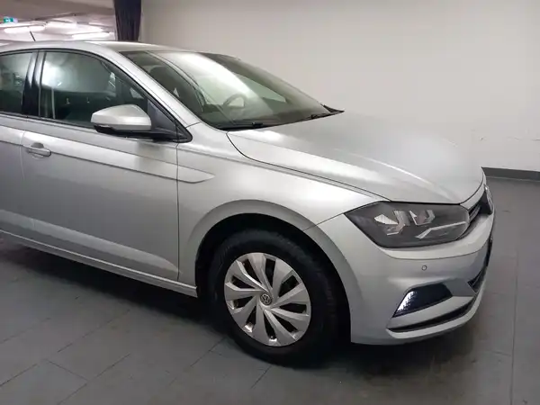 VW POLO (16/16)