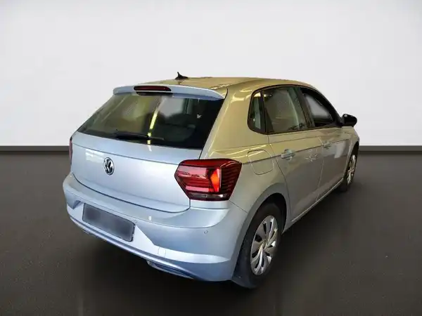 VW POLO (5/5)