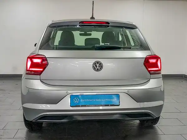 VW POLO (6/16)