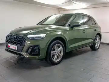 AUDI Q5 (1/21)