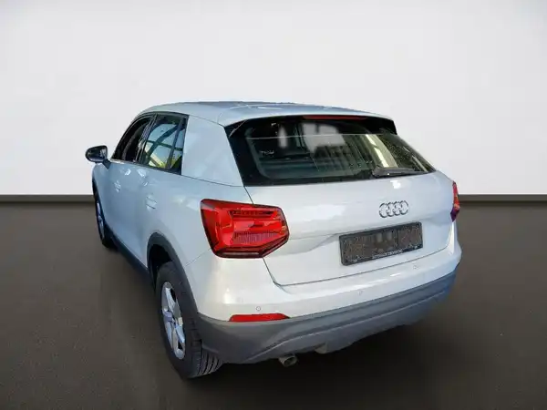 AUDI Q2 (4/6)