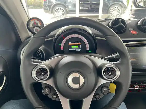 SMART FORTWO (17/21)