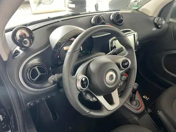 SMART FORTWO (10/21)