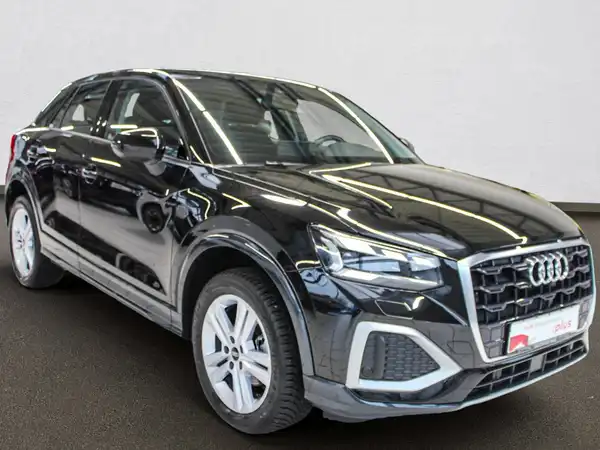 AUDI Q2 (4/17)