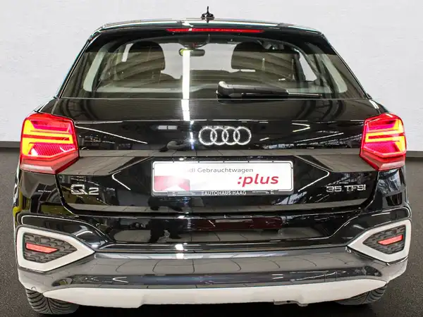 AUDI Q2 (6/17)