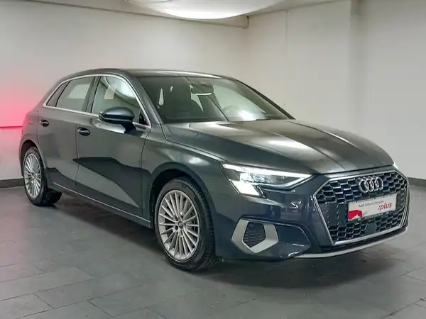 AUDI A3 SPORTBACK (4/21)