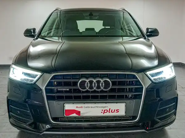 AUDI Q3 (3/20)