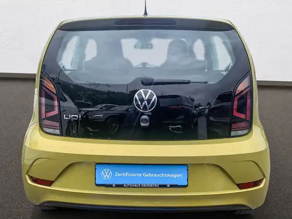 VW UP! (6/15)