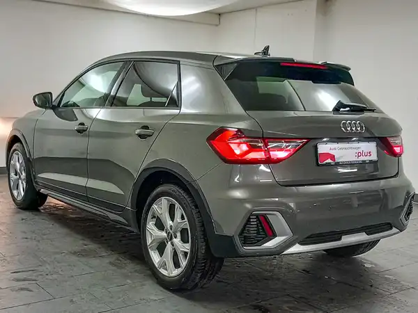 AUDI A1 (7/22)