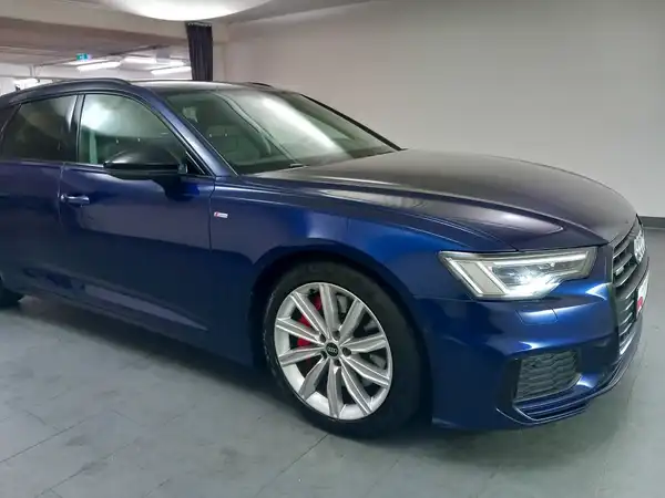 AUDI A6 AVANT (17/19)