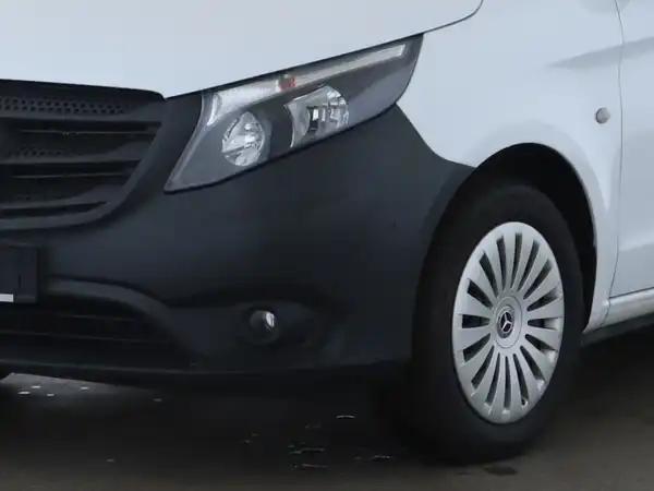 MERCEDES-BENZ VITO (27/30)