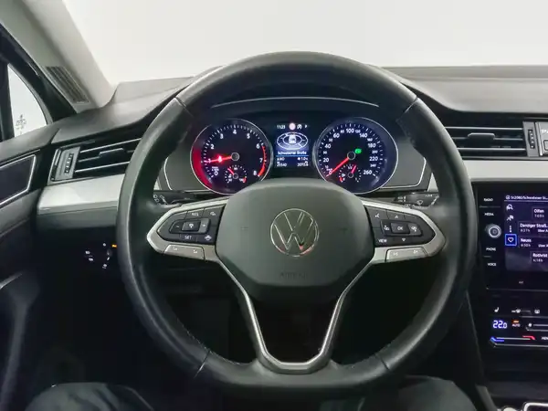 VW PASSAT VARIANT (13/21)