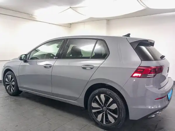 VW GOLF (5/17)