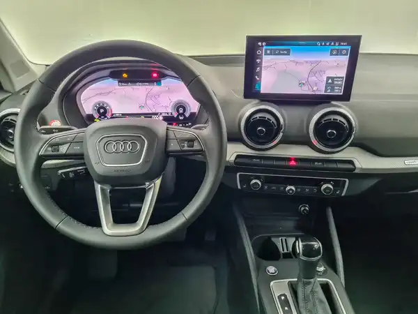 AUDI Q2 (12/19)