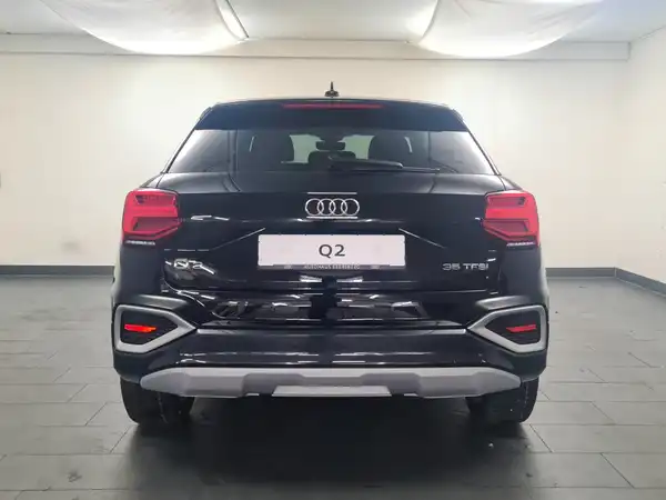 AUDI Q2 (6/19)