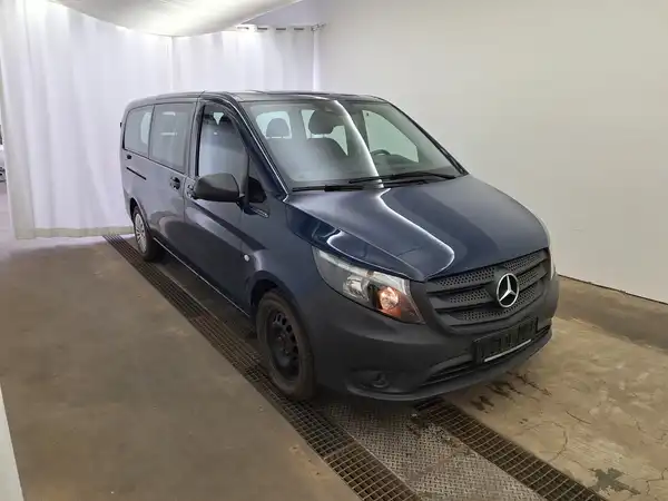 MERCEDES-BENZ VITO (23/30)