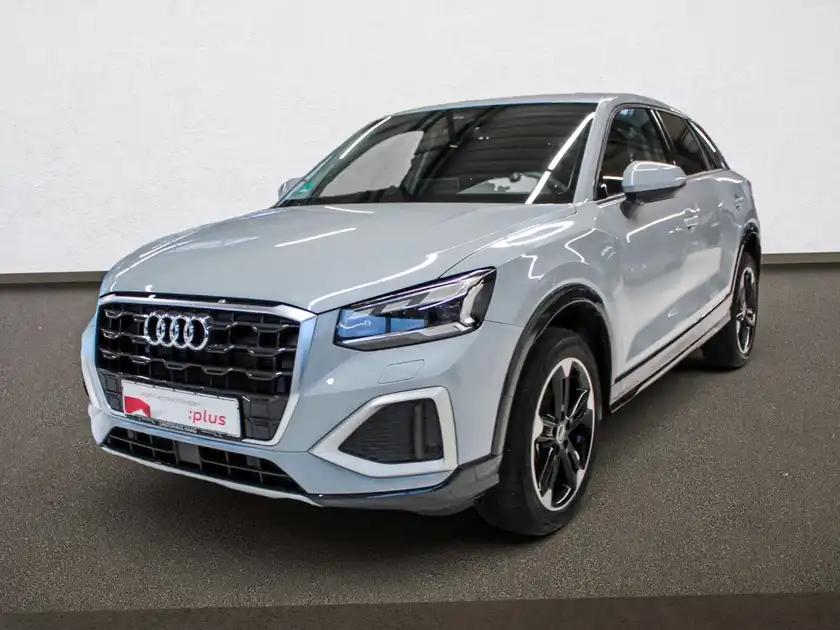 AUDI Q2 (1/17)