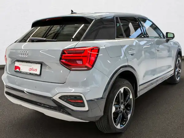 AUDI Q2 (5/17)