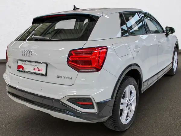 AUDI Q2 (6/18)