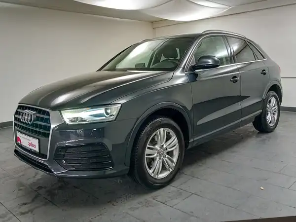 AUDI Q3 (1/21)