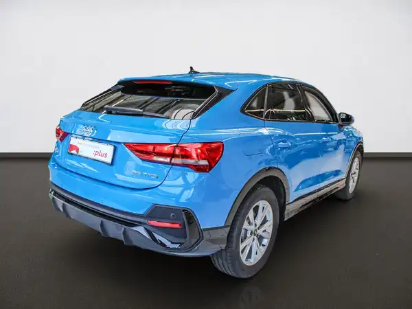 AUDI Q3 SPORTBACK (5/16)