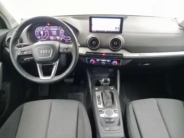 AUDI Q2 (11/21)