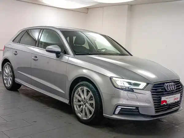 AUDI A3 SPORTBACK (4/16)