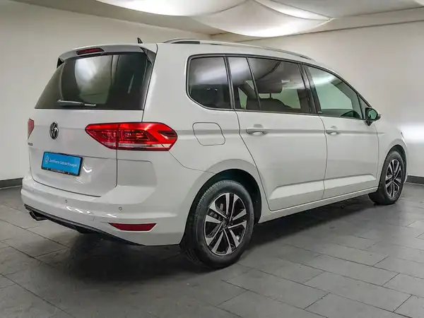 VW TOURAN (7/17)