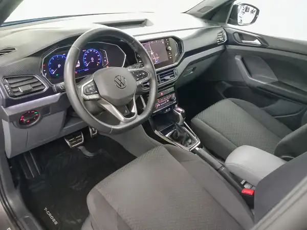 VW T-CROSS (9/23)