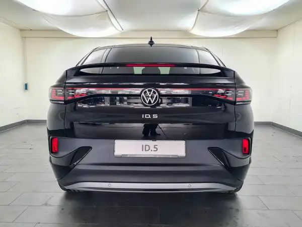 VW ID.5 (6/18)