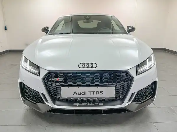 AUDI TT (3/24)