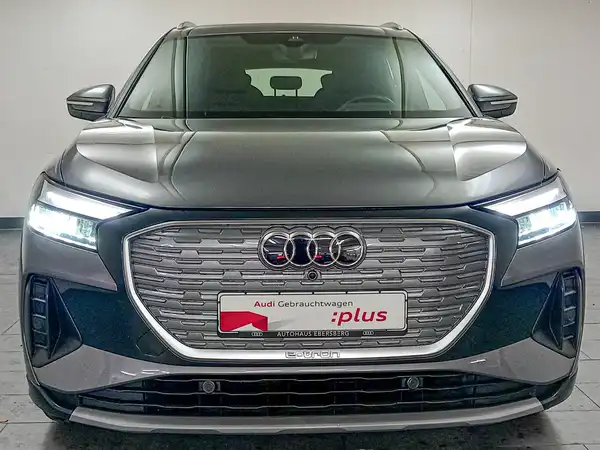 AUDI Q4 (3/22)