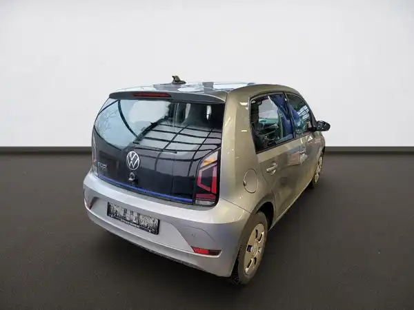 VW UP! (3/7)