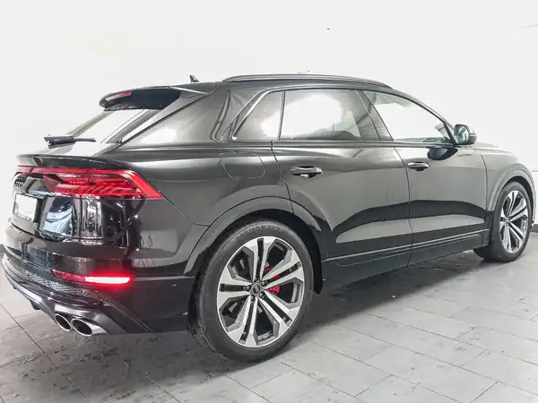 AUDI SQ8 (7/16)