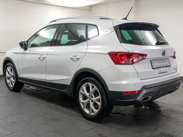 SEAT ARONA (5/16)