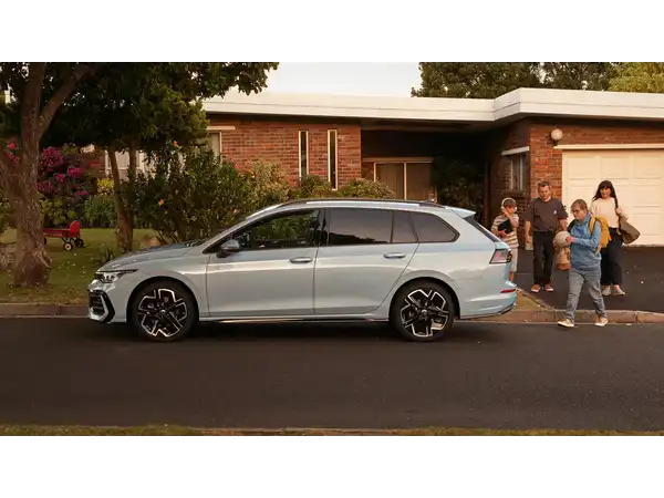 Golf Variant Style 1,5 l TSI OPF 110 kW (150 PS) 6-Gang (1/4)